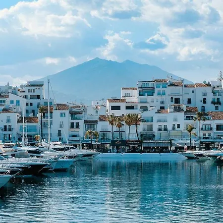 Apartment Luxury Front Line In Puerto Banus Marbella