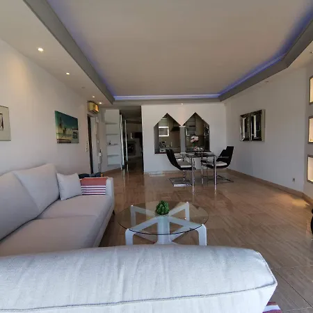 Luxury Front Line In Puerto Banus Apartment Marbella
